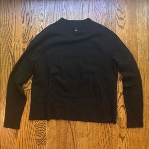 Athleta Black Long Sleeve Sweater